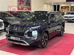 ميتسوبيشي اوتلاندر